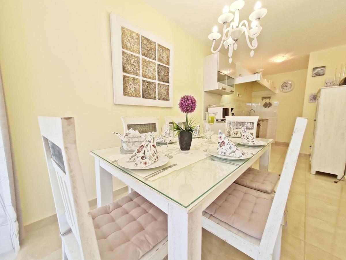 Beach Apartment Ivana Omis Exterior photo