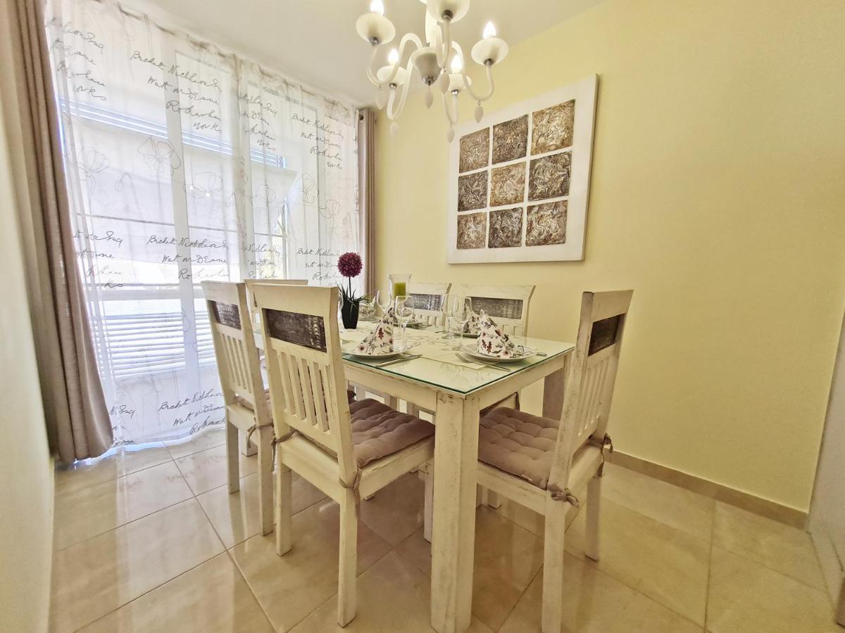 Beach Apartment Ivana Omis Exterior photo